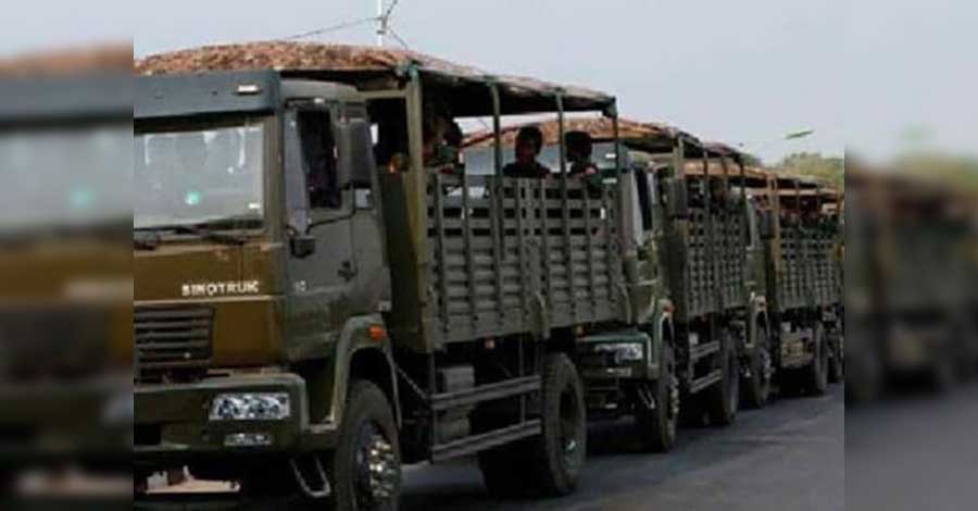 တောင်ကုတ်တွင် တိုက်ပွဲဖြစ်၊ စစ်တွေပြည်သူ ၁၀၀ ကျော်ကို စစ်ကောင်စီတပ်က ဖမ်းဆီး