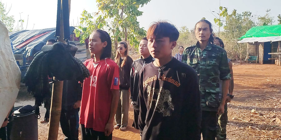 ထူးခြားမှုတွေစုနေတဲ့ တော်လှန်ရေးတပ်ခွဲ (သတင်းဆောင်းပါး)