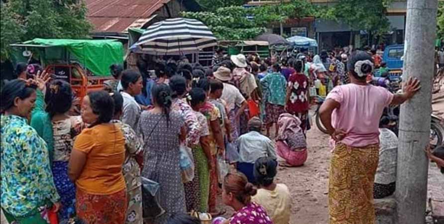 မြစ်ကြီးနားတွင် စားအုန်းဆီ အဝင်နည်းသဖြင့် ဈေးနှုန်းမြင့်မားလာ
