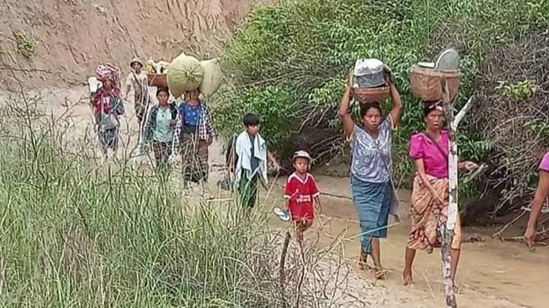ပေါက်မြို့နယ်၌ စစ်တပ် စစ်ကြောင်းထိုးသဖြင့် ဒေသခံ ၅,၀၀၀ ကျော် ထွက်ပြေး၊  လောင်းရှည် PDF က ဒဏ်ရာရရဲဘော်များကို ထောက်ပံ့