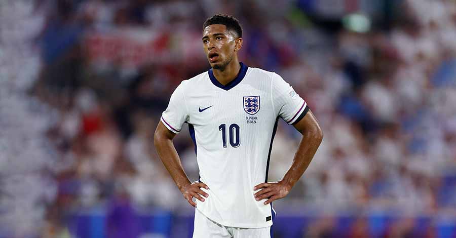 ဘယ်လင်ဂမ်ကို လီဗာပူးထံ ပြောင်းရွှေ့ရန် ကြိုးပမ်းခဲ့ဟု ကိုဒီ ပြော