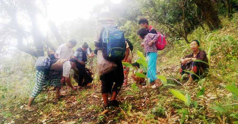 မင်းတပ်တွင် စစ်ကောင်စီတပ်က အင်အားဖြည့် ခံစစ်ပြင်၊ တွန်းဇန် စစ်ရှောင်များ နေရပ်မပြန်နိုင်