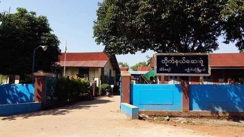 ကျိုက်ထိုတွင် စစ်တပ်လက်နက်ကြီးကြောင့် ကိုရင် ၁ ပါး ပျံလွန်၊ ဒေသခံ ၁ ဦး ဒဏ်ရာရ