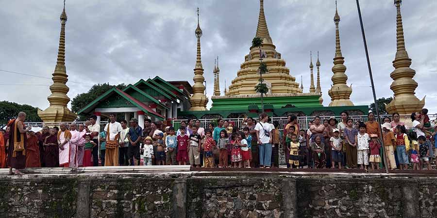မိုင်းရယ်တွင် ပစ်ခတ်မှုစတင်ဖြစ်ပွား၊  ရွာသား ရာနှင့်ချီ  ထွက်ပြေးတိမ်းရှောင် 
