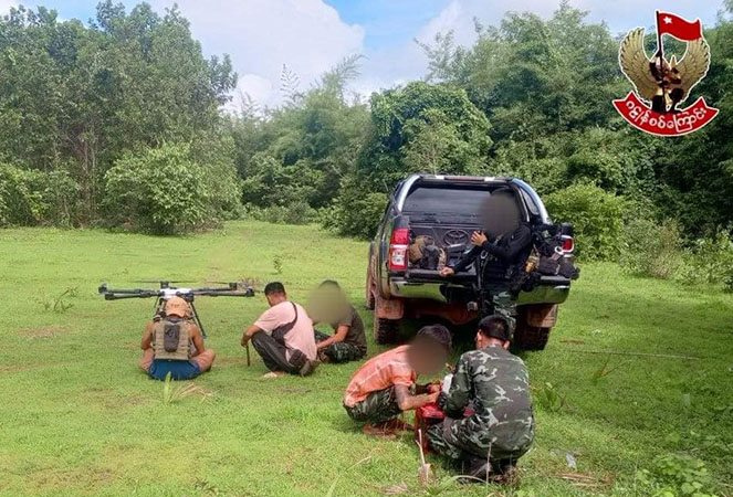 မွန်-ကရင်အစပ်တွင် စစ်ကောင်စီတပ်များဒရုန်းဖြင့်တိုက်ခိုက်ခံရပြီး ၃ ဦးသေ၊ ၄ ဦးဒဏ်ရာရ