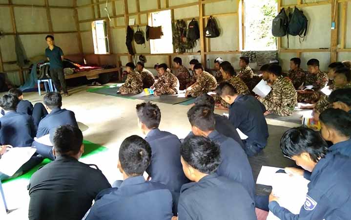 CNO/CNDF ထိန်းချုပ်နယ်မြေက ဒေသနေပြည်သူများကို ပြည်သူ့စစ်သင်တန်းပို့ချ