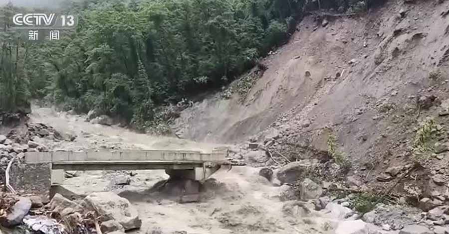 မုန်တိုင်းကြောင့် နီပေါနှင့် တိဘက်နယ်စပ်အနီးတွင် လူ ၁၃၀ ကျော် ပိတ်မိနေ