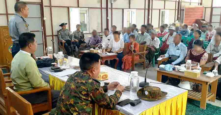 ဖျာပုံတွင် စစ်မှုထမ်းဥပဒေကို အကြောင်းပြပြီး ငွေကျပ် သိန်းချီတောင်းခံနေ  