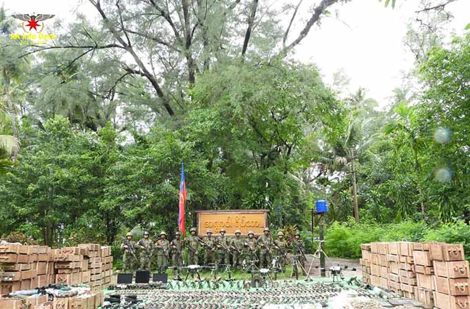 သံတွဲအခြေစိုက် စစ်ကောင်စီတပ်ရင်း ၂ ခုကို AA သိမ်းပိုက်