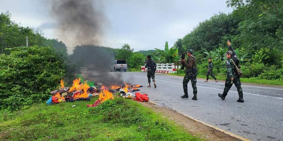 သံဖြူဇရပ်တွင် စစ်ကောင်စီစစ်ကြောင်းကို သွားထောက်လှမ်းသည့် PDF ၂ ဦး ပစ်သတ်ခံရ
