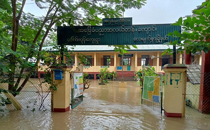 ကြံခင်းနှင့် လေးမျက်နှာတို့တွင် ဧရာဝတီမြစ်ရေကြီးပြီး စာသင်ကျောင်းများပိတ်
