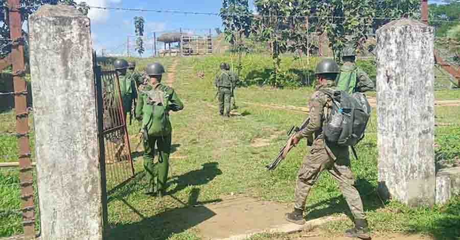 လက်နက်ကြီးကြောင့် သံတွဲတွင် ကိုယ်ဝန်ဆောင်အပါအဝင် ၆ ဦးသေ၊ ခင်ဦးတွင် ၅ ဦး ဒဏ်ရာရ