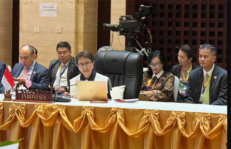 အာဆီယံဘုံသဘောတူညီချက် ၅ ရပ်ကို ရှောင်ဖယ်နေသည့် စစ်ကောင်စီကို အင်ဒိုနီးရှား အပြင်းအထန် ဝေဖန်