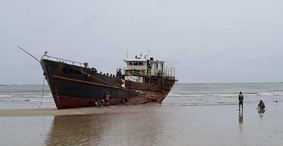 ရခိုင်ပို့မည့် ကုန်ပစွည်းများကို ချောင်းသာကမ်းခြေတွင် စစ်တပ်က နေ့စဥ်ဖမ်းဆီး