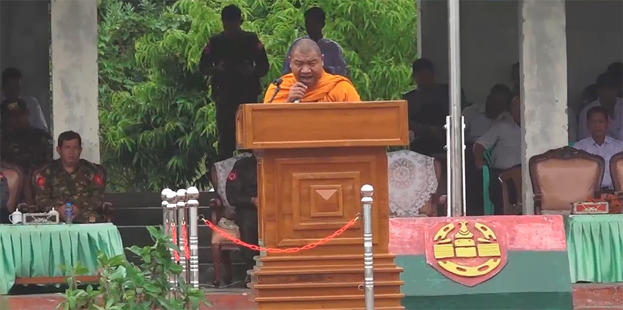 ဝါသဝကိုယ်တော်လူဝတ်လဲရန် ရွှေဝါရောင်ဆရာတော်များ မိန့်ကြား
