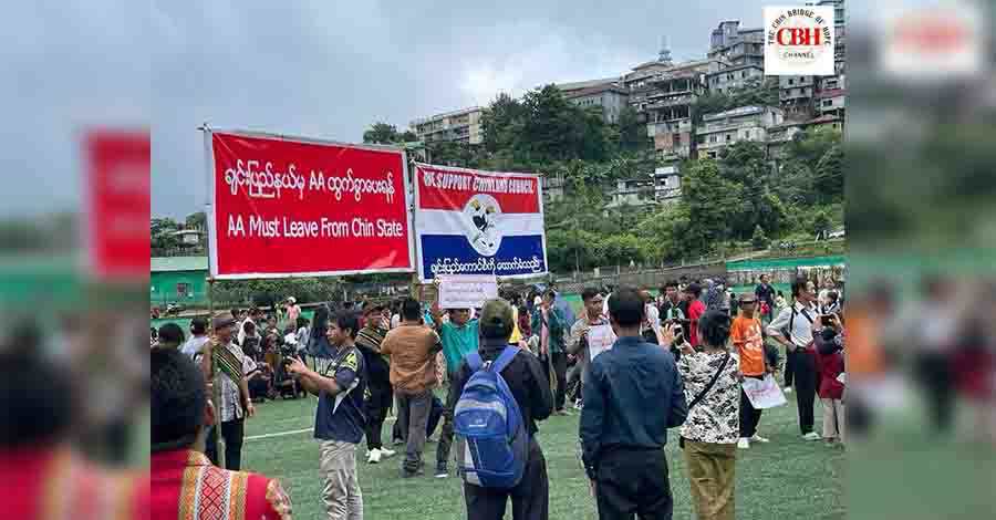 ချင်းပြည်နယ်မှ AA ထွက်သွားရန် မီဇိုရမ်ရောက်စစ်ရှောင်များ ဆန္ဒပြ