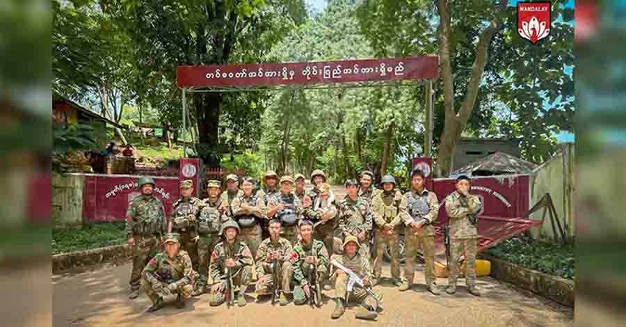 သပိတ်ကျင်းက စစ်စခန်း ၈ ခု သိမ်းပိုက်ထား၊ သိမ်ဇရပ်ပြည်သူ ၁ ဦး လက်နက်ကြီးကြောင့် ဒဏ်ရာရ