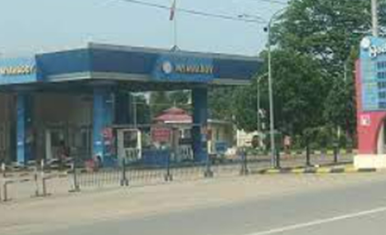 ပြင်ဦးလွင်၌  စက်သုံးဆီကို မှောင်ခိုဈေးကွက်တွင် ဈေးကြီးပေး ဝယ်ယူနေရ 
