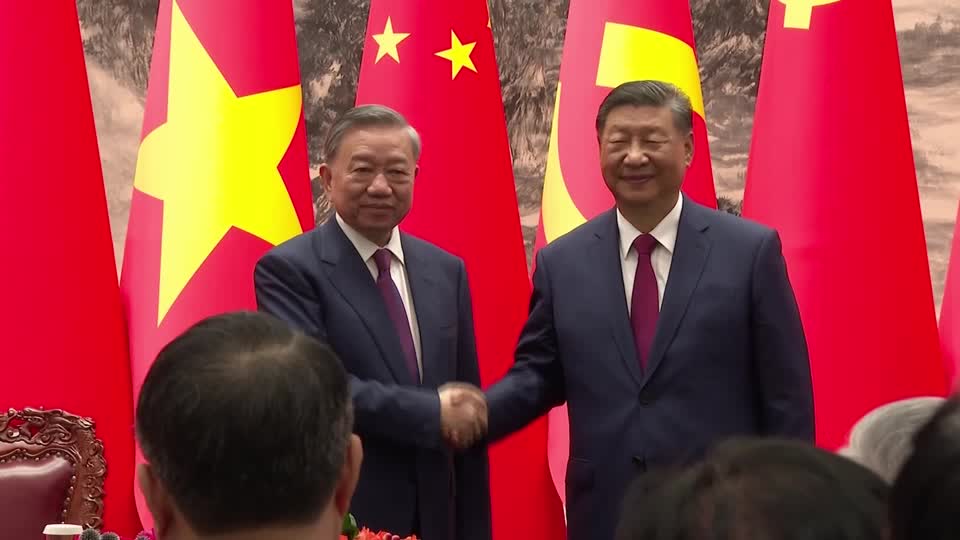 တရုတ်နှင့် ဗီယက်နမ် ခေါင်းဆောင်များ တွေ့ဆုံ ဆွေးနွေး