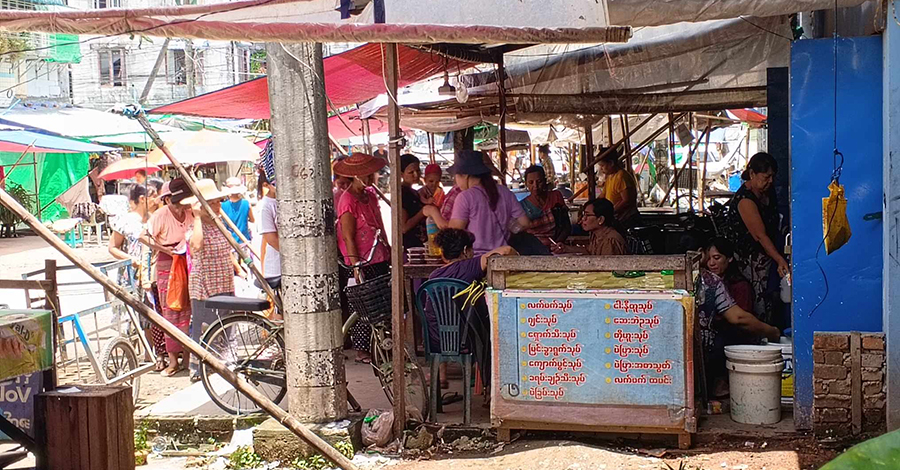 စားအုန်းဆီရည်ညွှန်းဈေး တပိဿာ ကျပ် ၆,၀၀၀ ကျော်၊ ပြင်ပပေါက်ဈေး ကျပ် ၁၈,၀၀၀ ရှိလာ