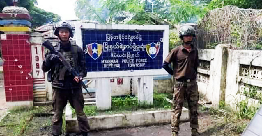 ဒီပဲယင်းရဲစခန်းမှ ထွက်ပြေးသွားသူများ တိုက်ခိုက်ခံရပြီး ၂ ဦး ထက်မနည်း သေဆုံး