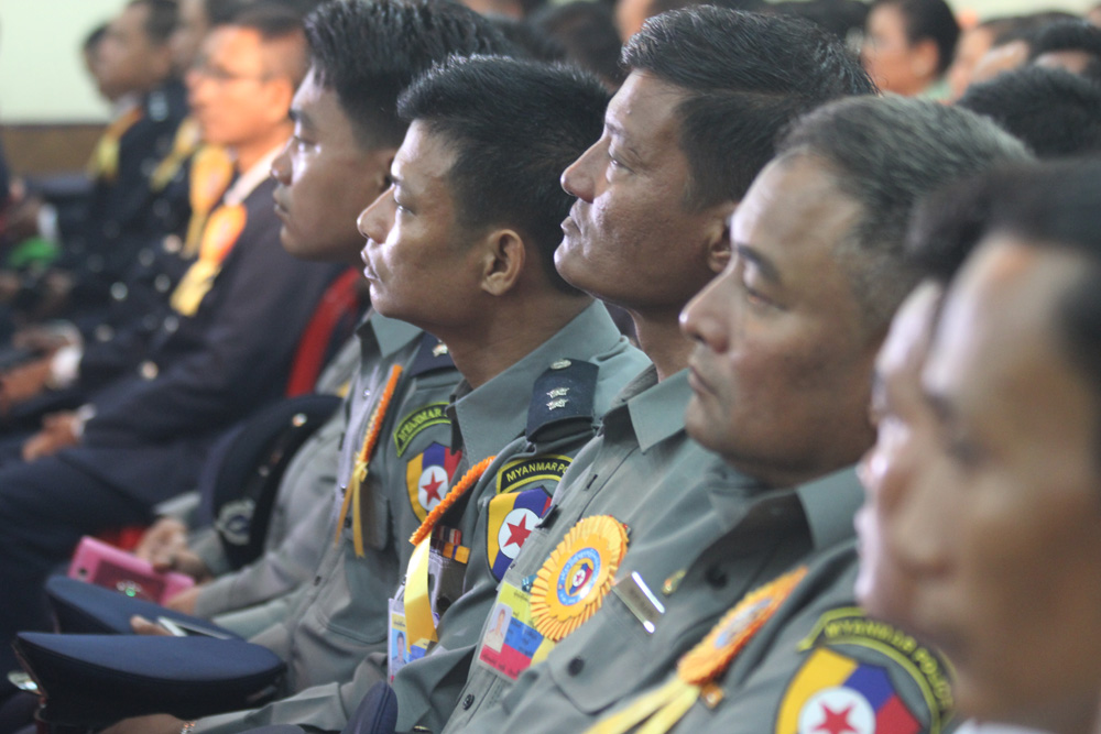 ႏွစ္ ၅၀ ျပည့္ ျမန္မာႏိုင္ငံရဲတပ္ဖြဲ႔ ေရႊရတု ရန္ကုန္တြင္ က်င္းပ (ဓာတ္ပုံ)