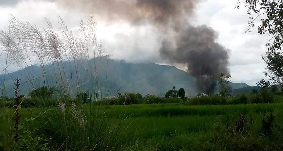 ရေစကြိုတွင် စစ်တပ် ပစ်ခတ်သဖြင့် ဘုန်းကြီး ၁ ပါး အပါအဝင် ၄ ဦး သေဆုံး၊ ကလေးမြို့အနီး တိုက်ပွဲဖြစ်၊ ထီးချိုင့်မြို့ကို ဗုံးကြဲတိုက်ခိုက်