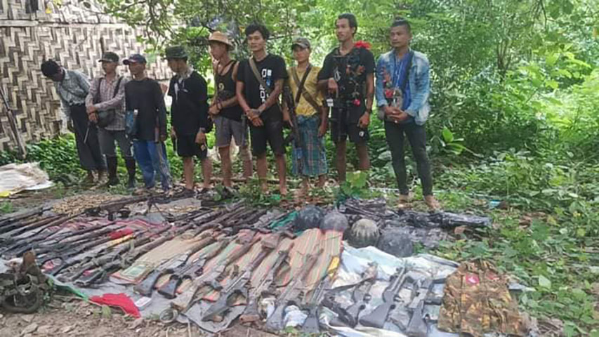 ပဲခူးရိုးမတိုက်ပွဲတွင် စစ်ကောင်စီတပ်ရင်းမှူးအပါအဝင် ၂၀ ကျော်သေဆုံး၊ ချောင်းဦး၌ တိုက်ပွဲ ပြင်းထန်