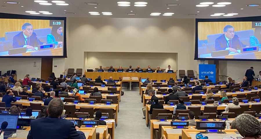 မြန်မာကလေးငယ်များ စစ်တပ်ကျူးလွန်သည့် ရက်စက်ကြမ်းကြုတ်မှုများ ခါးစည်းခံနေရဟု သံအမတ်ကြီးပြော 