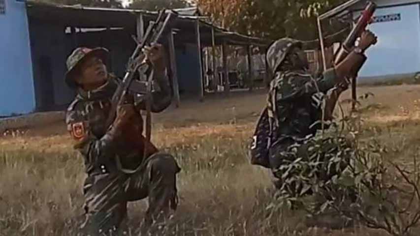 ပခုက္ကူနှင့် မြင်းခြံရှိ စစ်ကောင်စီတပ်များတိုက်ခိုက်ခံရ၊ မြိုင်မြို့ကို PDF တပ်များ ၀ိုင်း၀န်းပိတ်ဆို့
