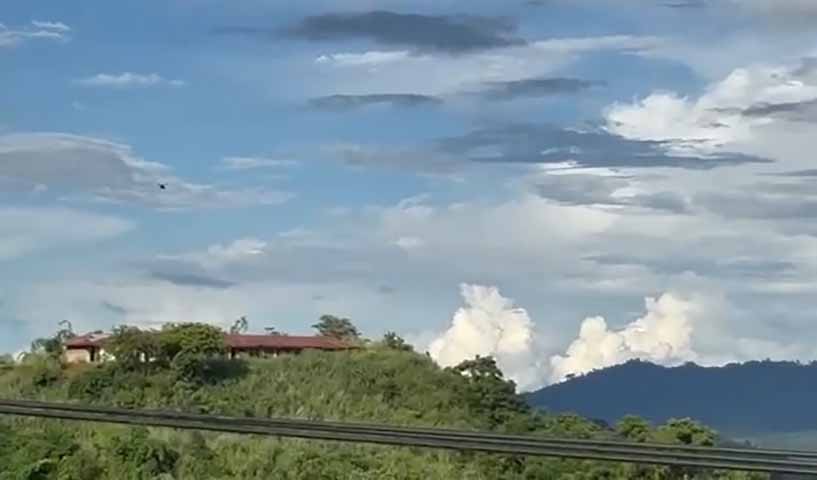 ဖားကန့်တွင် လက်နက်ကြီးကျရောက်ပေါက်ကွဲပြီး  ဒေသခံပြည်သူ ၂ ဦး ဒဏ်ရာရ