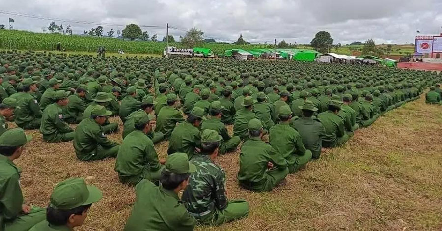ပင်လောင်းတွင် ကျောင်းသားများကိုပါ PNO က စစ်သင်တန်းပေးပြီး ရှေ့တန်းပို့