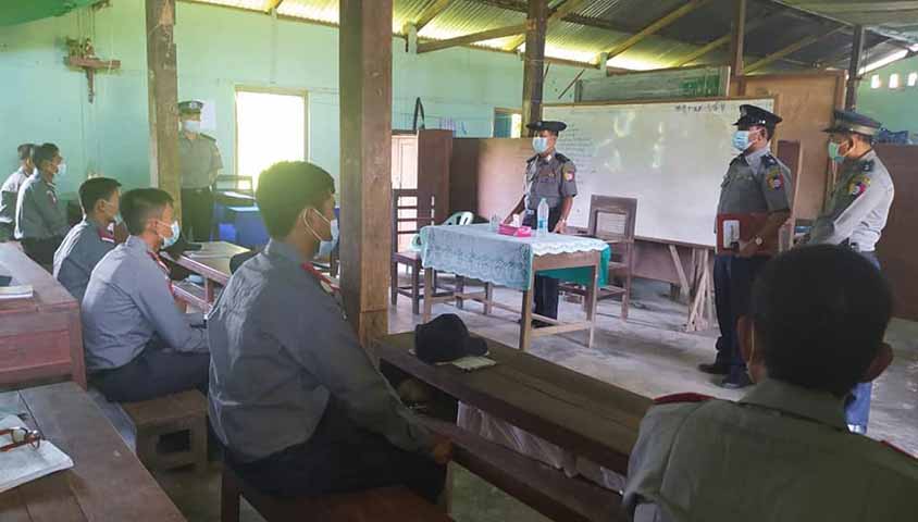 ပုသိမ်သတင်းတပ်ဖွဲ့ရုံးတွင် ဓားထိုးမှုဖြစ်၊ ဒုရဲမှူး ၁ ဦး သေဆုံးပြီး အရာရှိ အချို့ ဒဏ်ရာရ