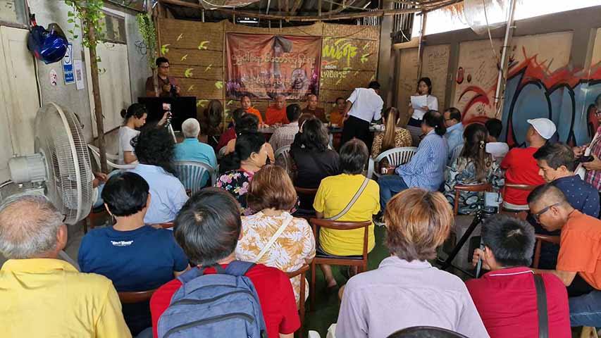 ရွှေဝါရောင်သံဃာ့တော်လှန်ရေး ၁၇ နှစ်မြောက် အခမ်းအနား (ဓာတ်ပုံ) 