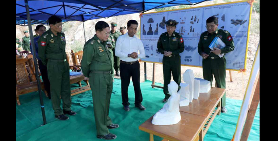 စစ်ခေါင်းဆောင်က ရေဘေးသင့်ဒေသများကို ဘုရားဆင်းတုများလှူဒါန်းမည်