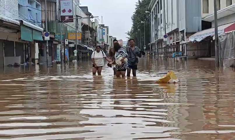 ချင်းမိုင်တွင် စံချိန်တင်ရေကြီး၊ အိမ်ခြေ ၂၀၀ ကျော်ရေဘေးသင့် 