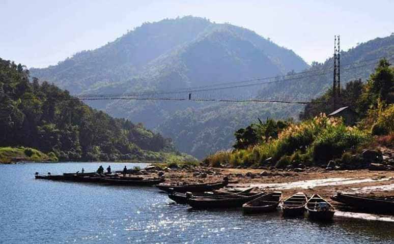 ပလက်ဝ-ကျောက်တော်ကို ကုန်စည်ပို့ဆောင်သည့် စက်လှေသမား ၃ ဦး သတ်ဖြတ်ခံရ