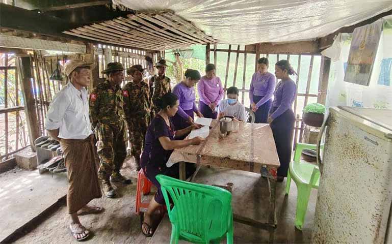 သန်းခေါင်စာရင်းကောက်ယူရာ၌ မပူးပေါင်းသည့် ပညာရေးဝန်ထမ်းများစာရင်းကို စစ်ကောင်စီ တောင်းနေ