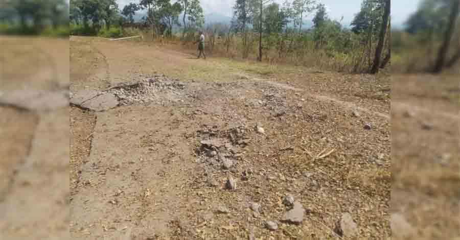 လေကြောင်းနှင့် လက်နက်ကြီးကြောင့် ပေါက်နှင့် ဂန့်ဂေါက ကလေးငယ်အပါအဝင် ၃ ဦးသေဆုံး
