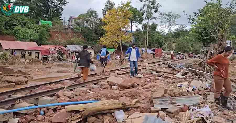 ကလောမြို့ရှိ ကျူးကျော်နေရာများကို သိမ်းယူမည့်သတင်းကြောင့် ရေဘေးဒုက္ခသည်များ အခက်ကြုံ