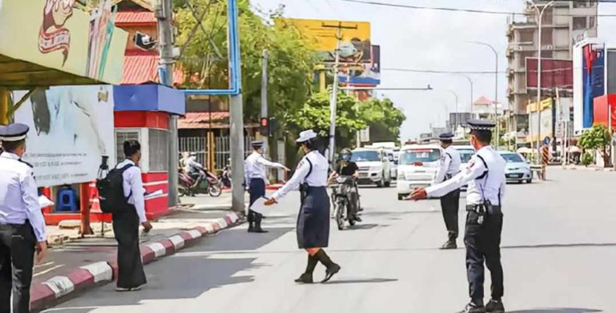 ယာဥ်ထိန်းရဲများကို ရာထူးတိုးပေးပြီး တိုက်ပွဲဖြစ်ရာဒေသများသို့ ပြောင်းရွှေ့