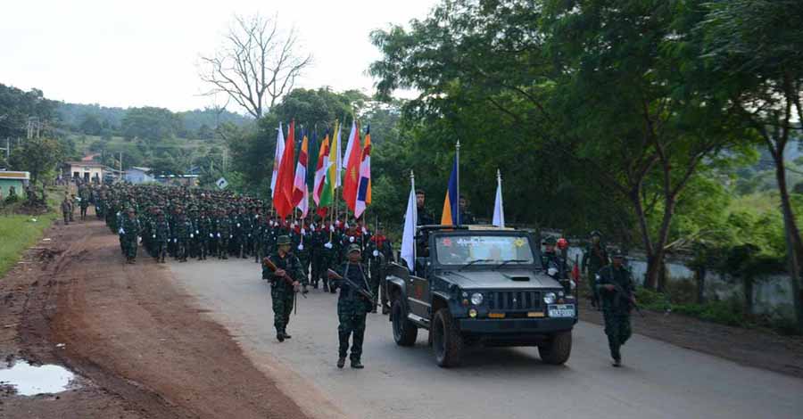 ရှမ်းတောင်တွင် လုံခုတ်၊ ပေါင်းလင်း ပြည်သူ့စစ်ထောင်ချီ သင်တန်းဆင်း
