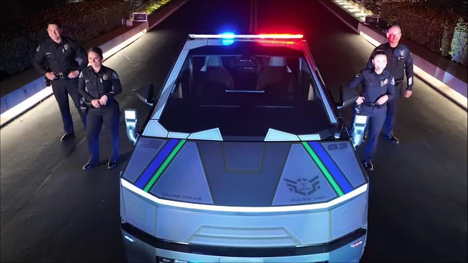 ကာလီဖိုးနီးယားရဲတပ်ဖွဲ့က Tesla Cybertruck ရဲကား စတင်အသုံးပြု