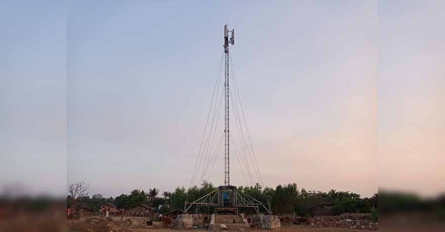 ရခိုင်တွင် လေကြောင်းတိုက်ခိုက်မှုကြောင့် ဖိုင်ဘာကြိုးများထိခိုက်ပြီး ဖုန်းလိုင်းများပြတ်နေ