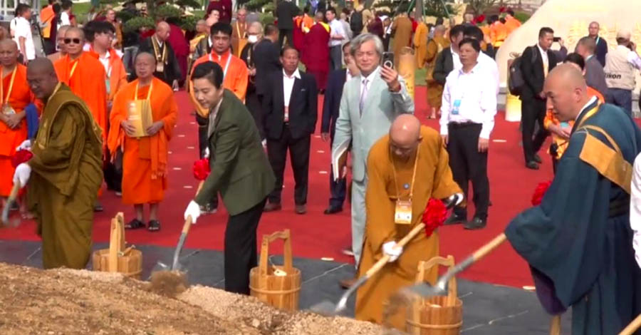 တရုတ်တွင် ကျင်းပသည့် ကမ္ဘာ့ဗုဒ္ဓဘာသာဖိုရမ်ကို သံဃာနှင့် ပညာရှင် ၁,၀၀၀ ကျော် တက်ရောက်