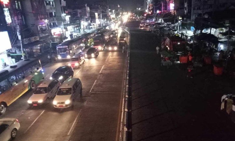 ရန်ကုန်တွင် သီတင်းကျွတ်ပိတ်ရက် လျှပ်စစ်မီး ပုံမှန်လာနေ