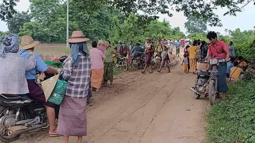 အုတ်ဖိုမြို့နယ် ကန့်နီကျေးရွာကို စစ်ကောင်စီတပ် မီးရှို့