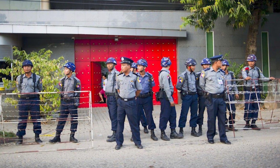 တရုတ်ကောင်စစ်ဝန်ချုပ်ရုံး ပေါက်ကွဲမှုဖြစ်ပြီးနောက် မန္တလေးတွင် လုံခြုံရေး တင်းကျပ်စစ်ဆေး