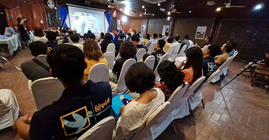 ဘက်ပြောင်းလာသူများကို ပိုမိုကူညီရန် ပြည်သူ့ပန်းတိုင်အဖွဲ့ တိုက်တွန်း