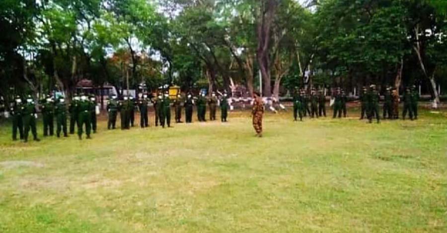 အိမ်မဲ ခလရ ၆၃ တွင် အဓမ္မစုဆောင်းခံရသည့် လူငယ် ၁၀၀ ကျော် မကွေးတိုင်းကို အပို့ခံရ